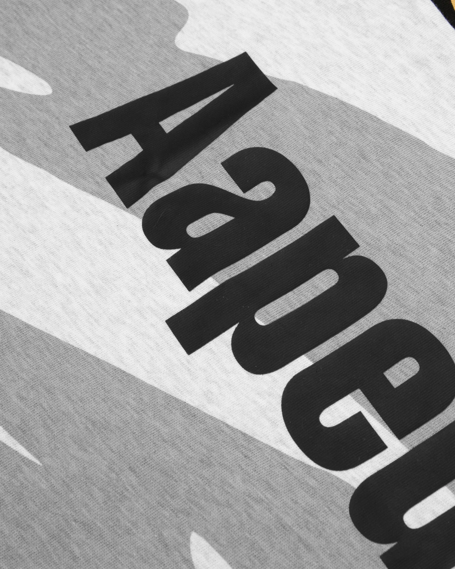 Colour blocked camo printed tee - Image 3