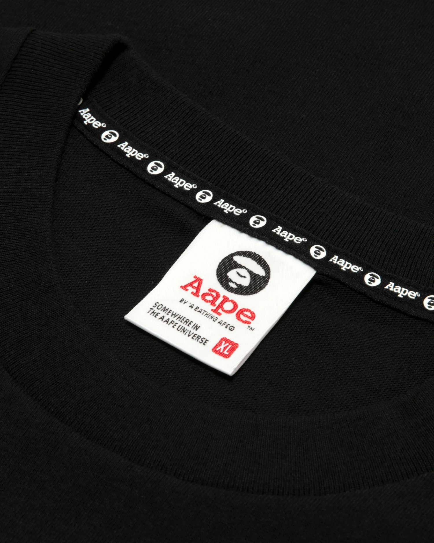 AAPEUNVS moonface tee - Image 12