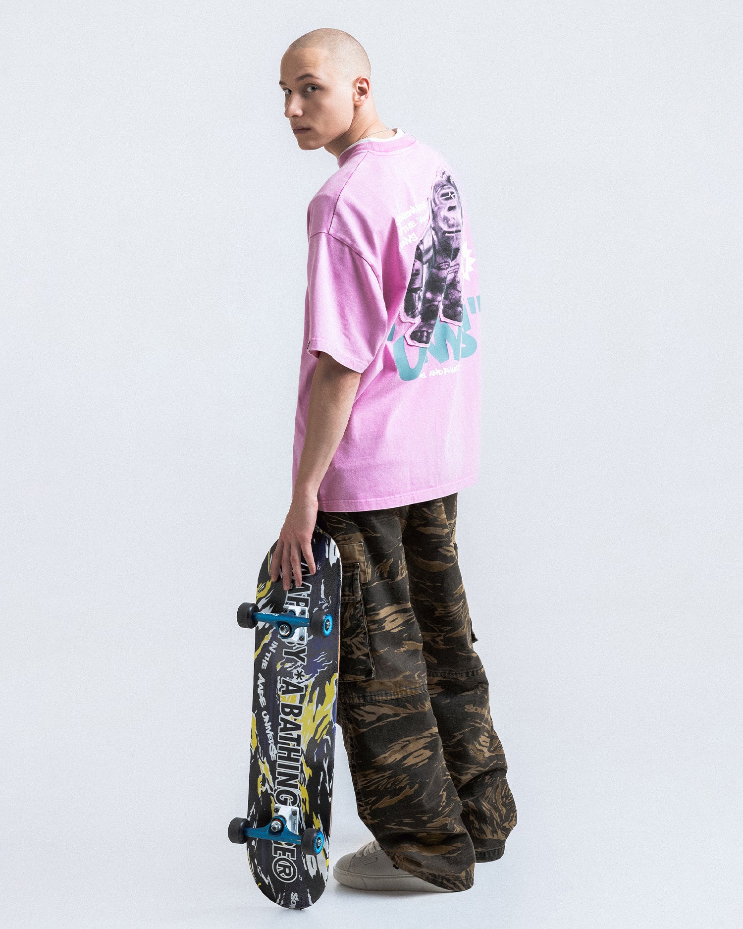 AAPEUNVS graphic tee - Image 2